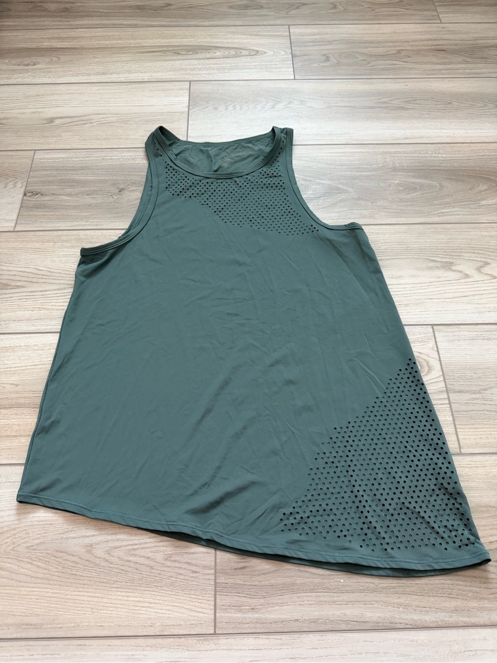 NWOT Donna Karan Active Laser Cut Asymmetrical Workout Tank